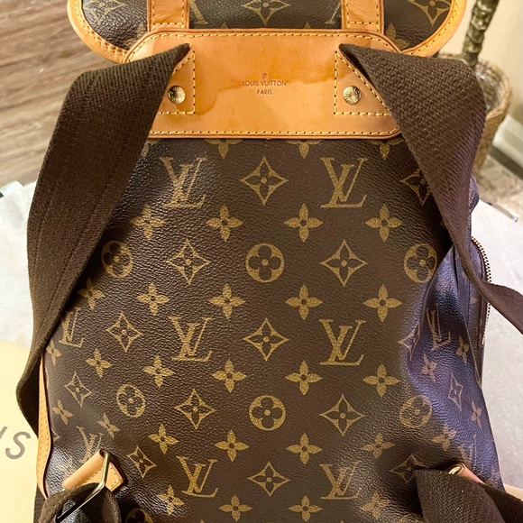 LOUIS VUITTON Monogram Bosphore Backpack - Picture 11 of 16